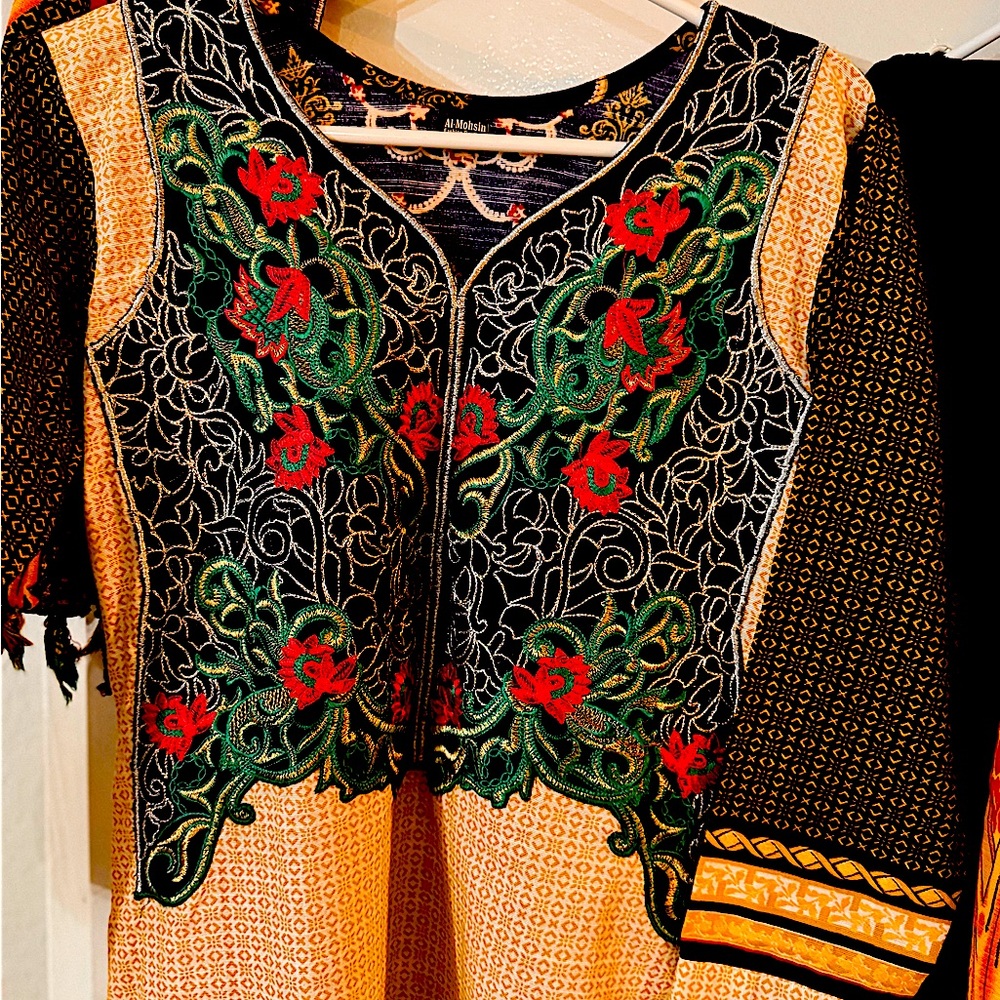Pakistani / Indian shirt  trouser with duptta